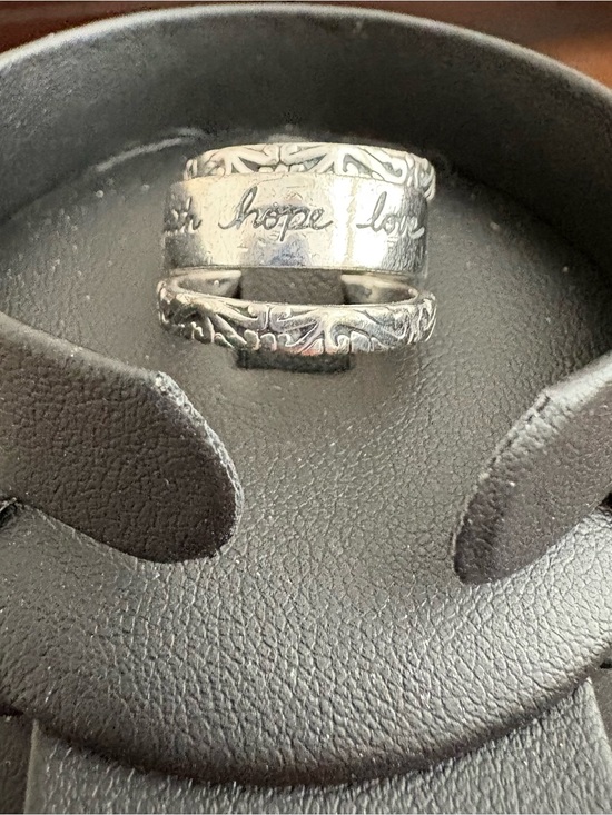 From the Heart Jewelry - Silver 'Faith Hope Love' Engraved Women's Ring Set